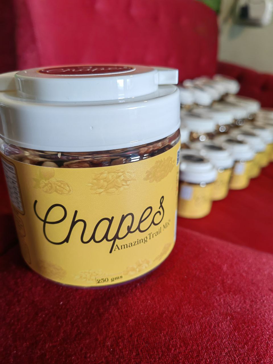 CHAPES AMAZING TRAIL MIX 100% HEALTHY ALMONDS WALNUTS CASHEW RAISINS CRANBERRIES PUMPKIN SEEDS PEANUT